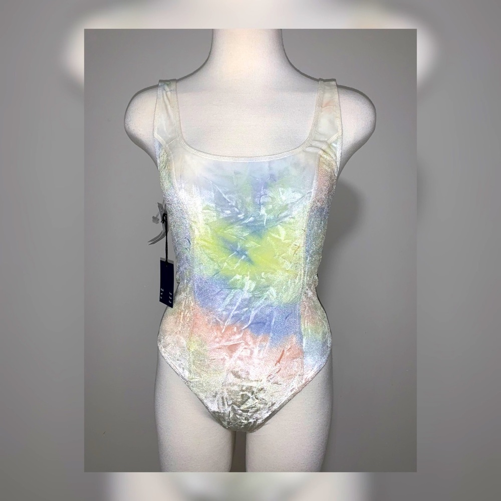 Aritzia Wilfred Free Halsey Soft Rainbow Tie Dye